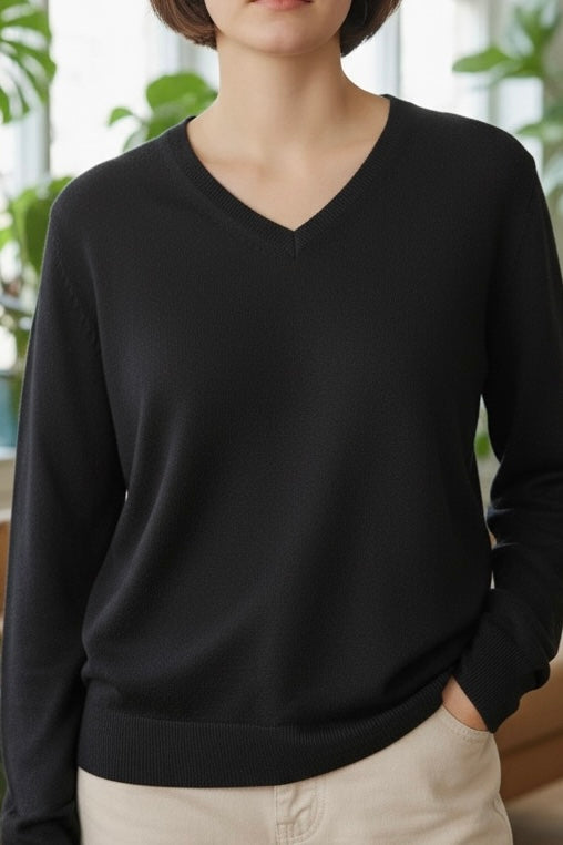 シルクカシミヤ　Vネックセーター（BLACK）